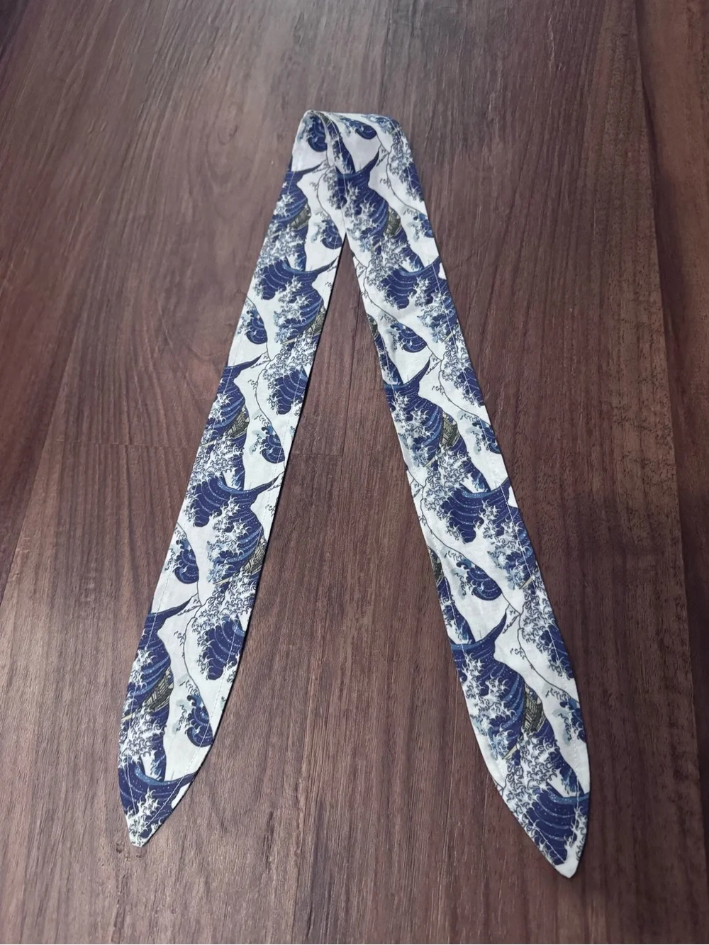 Teaching with Julia Blue and White Wave Print Scarf headband